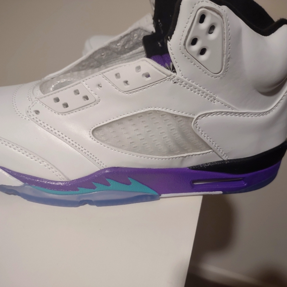 Jordan 5 Grape